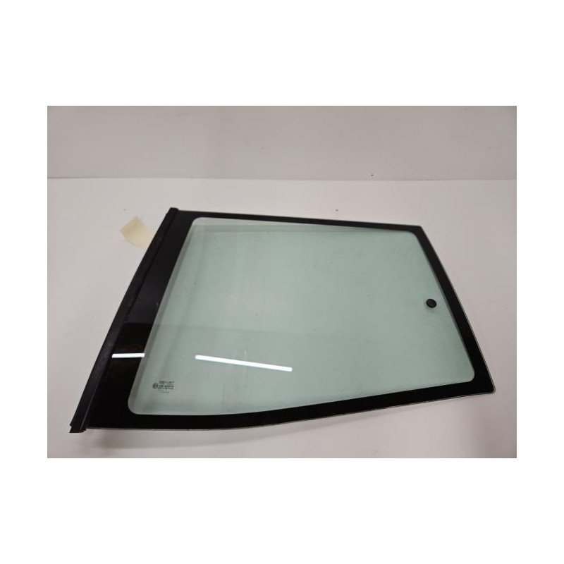 Custode Arriere Gauche (porte) Nissan Terrano 2 Phase 2 (1)